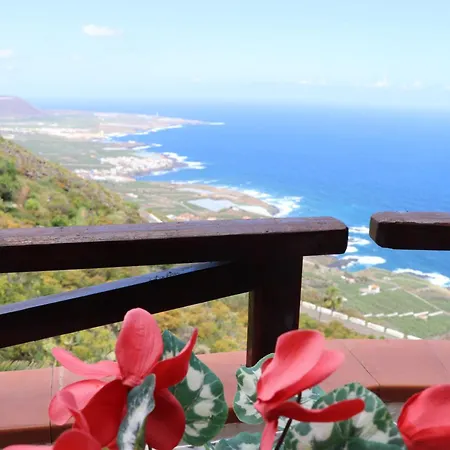 Casa Mara Tenerife Bed & Breakfast 3*